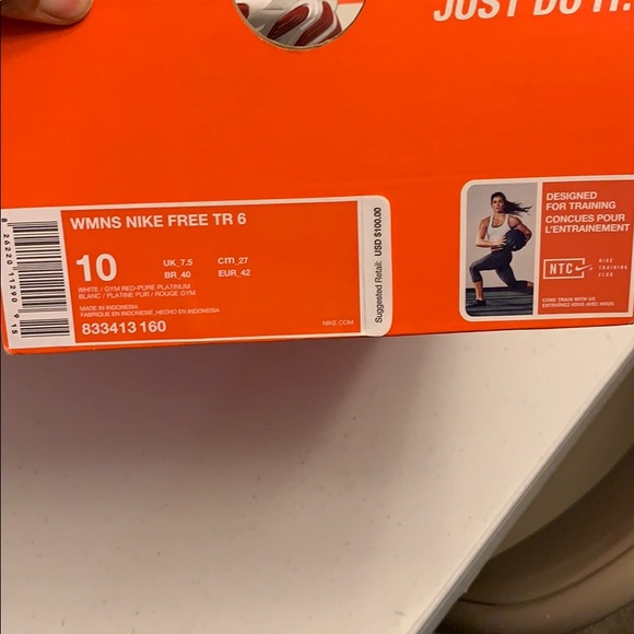 Shoes - Picture 2 of 4